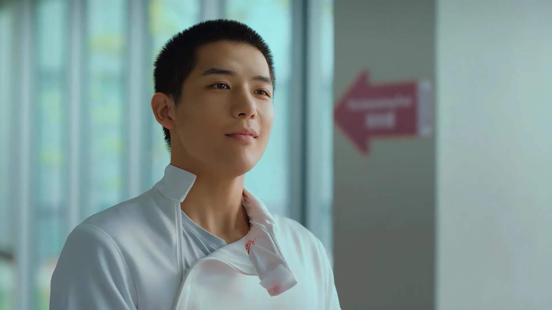 开云·体育官网-那不勒斯客场大胜，追赶积分榜前列，那不勒斯队员主力