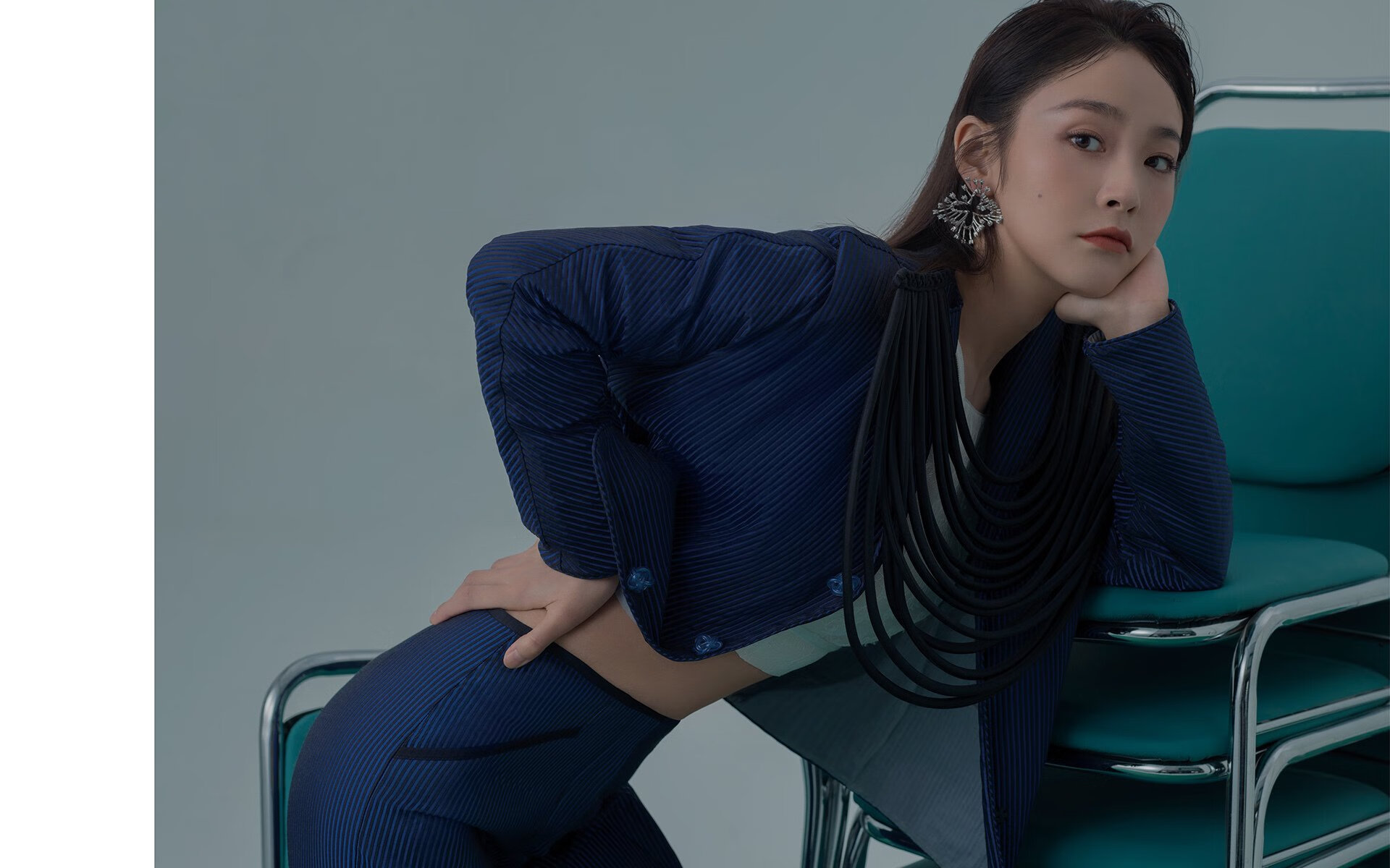 kaiyun体育综合-控球球员如何根据节奏判断空位形成时机，控球技能